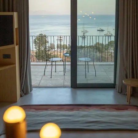 Cape Krio Boutique & - Over 9 Years Old Adult Only 3*